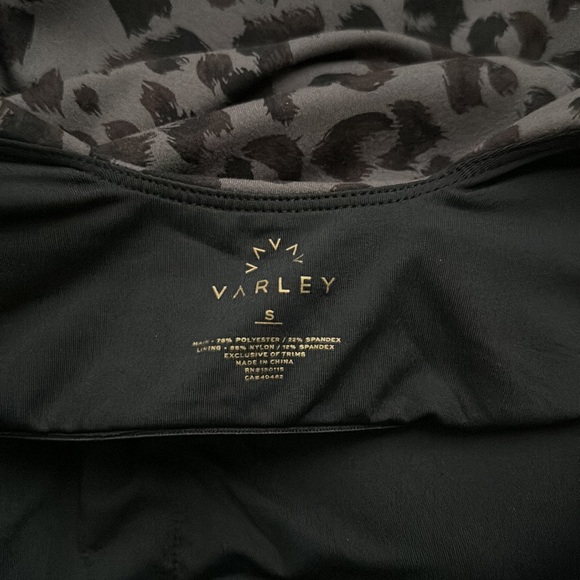 NWT Varley Aletta Black Iron Gray Cheetah Printed Athletic Tank Top Womens Small - Picture 5 of 5